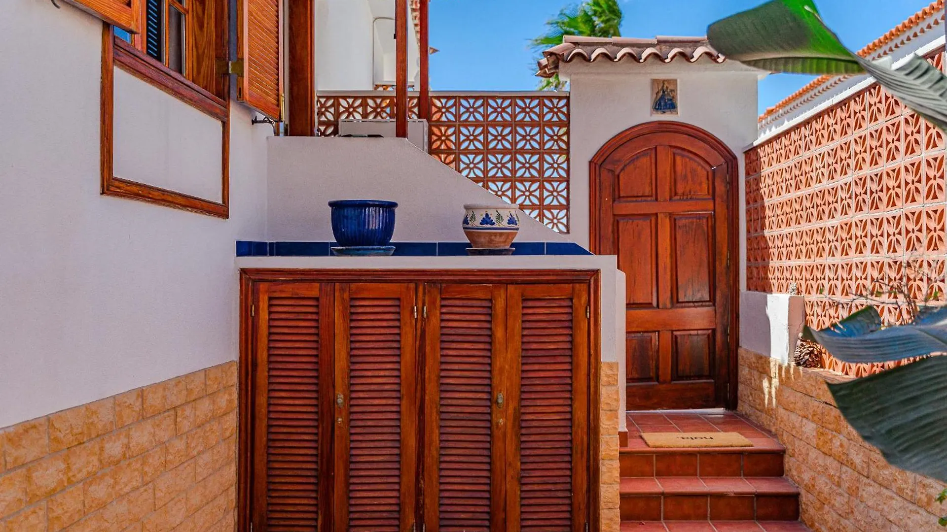 The Garden Apartment Acantilado de los Gigantes