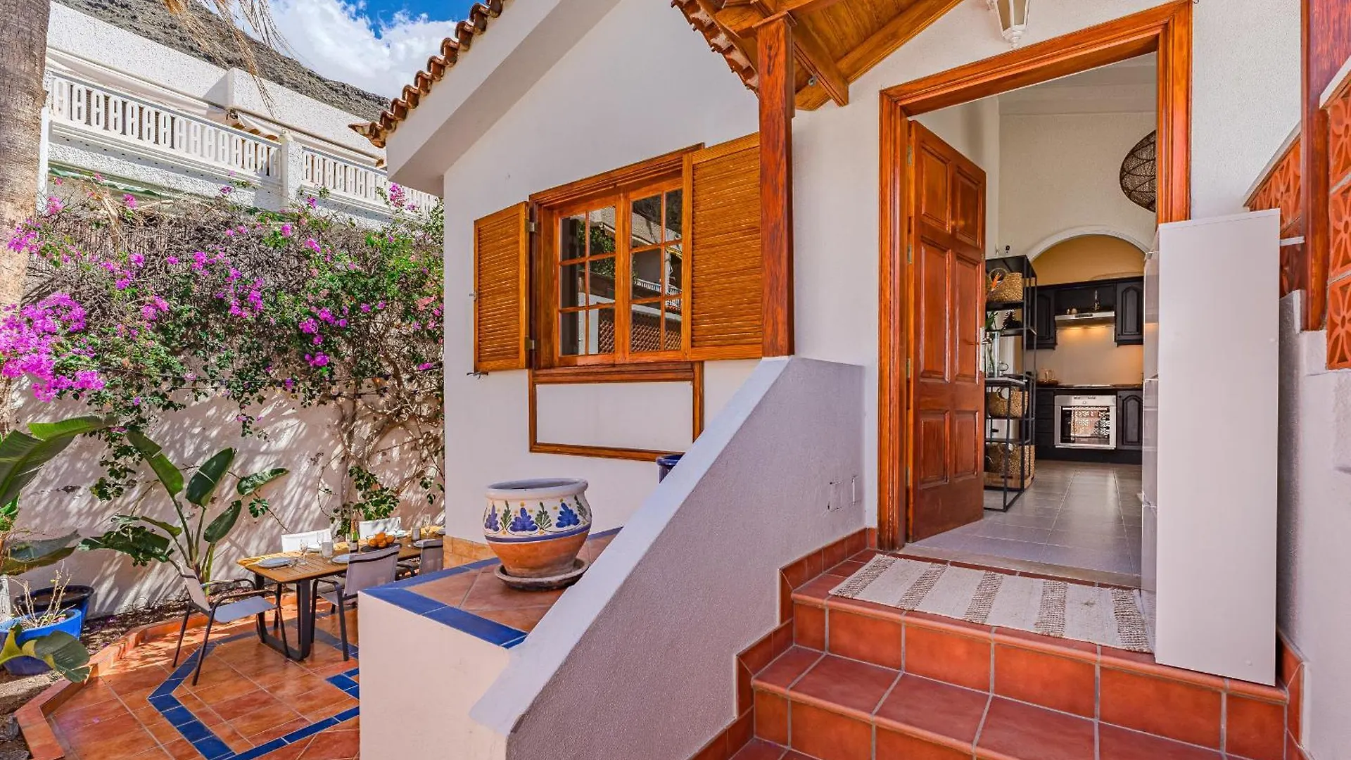 The Garden Apartment Acantilado de los Gigantes